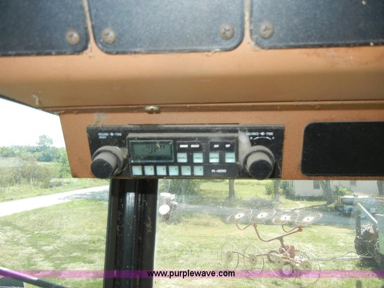 image for item D4296 1986 Gleaner M3 RWA combine