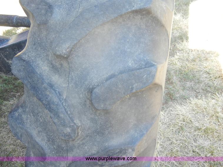 image for item D4296 1986 Gleaner M3 RWA combine