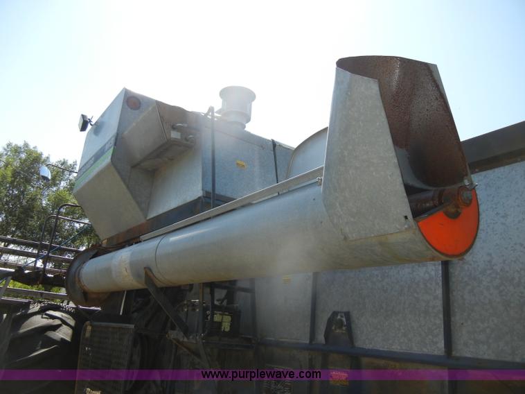 image for item D4296 1986 Gleaner M3 RWA combine