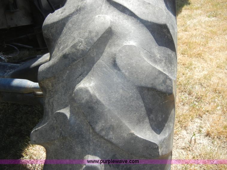 image for item D4296 1986 Gleaner M3 RWA combine