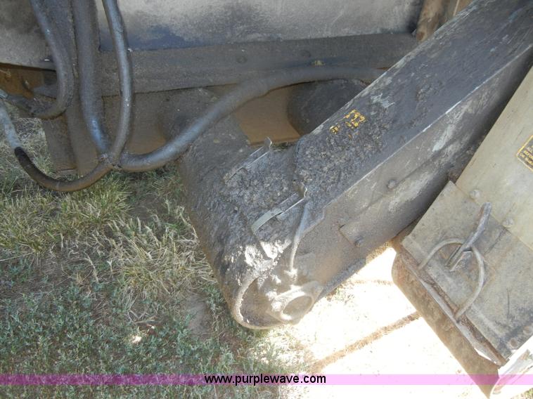 image for item D4296 1986 Gleaner M3 RWA combine