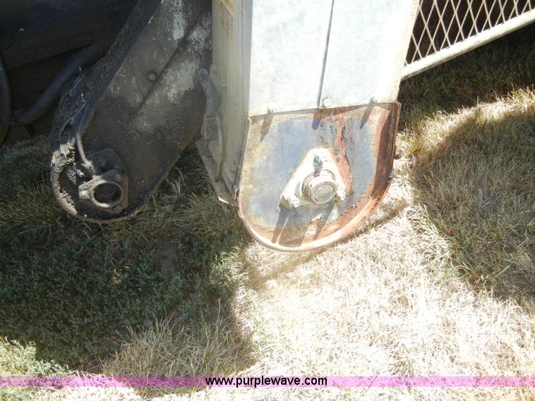 image for item D4296 1986 Gleaner M3 RWA combine