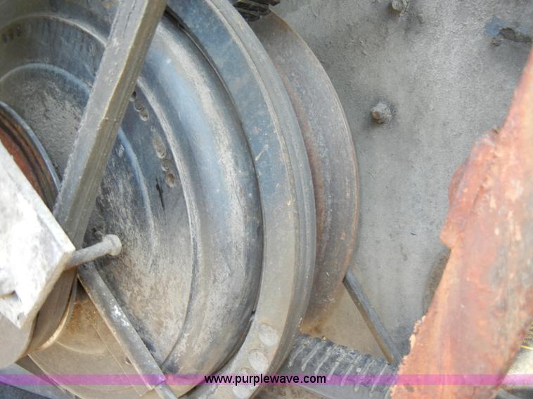 image for item D4296 1986 Gleaner M3 RWA combine