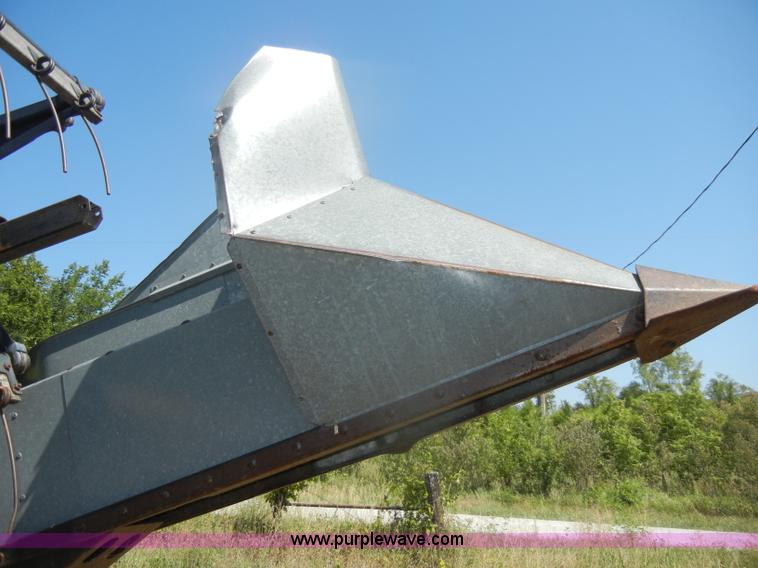 image for item D4296 1986 Gleaner M3 RWA combine