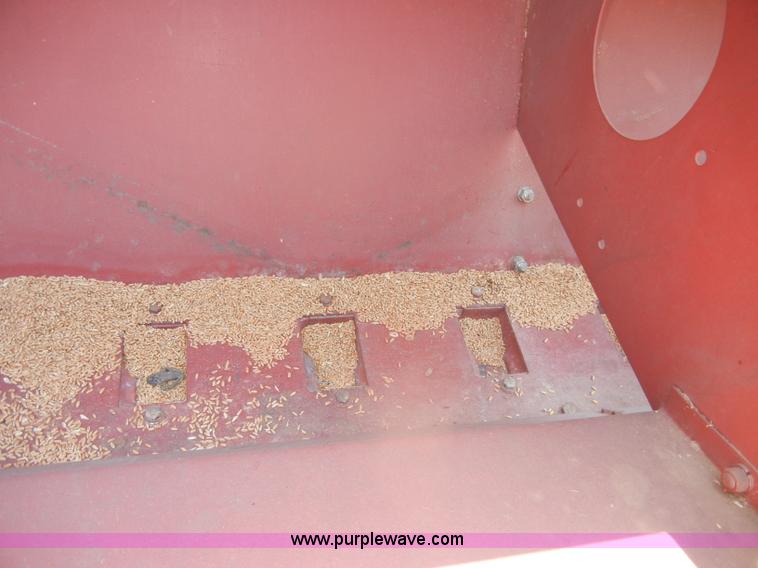 image for item D4298 International 5100 drill