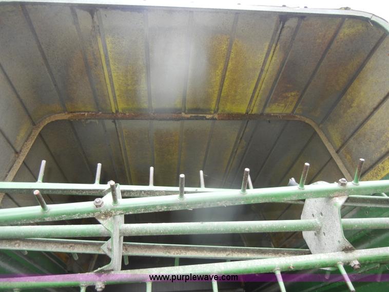 image for item D4319 John Deere 714A forage wagon