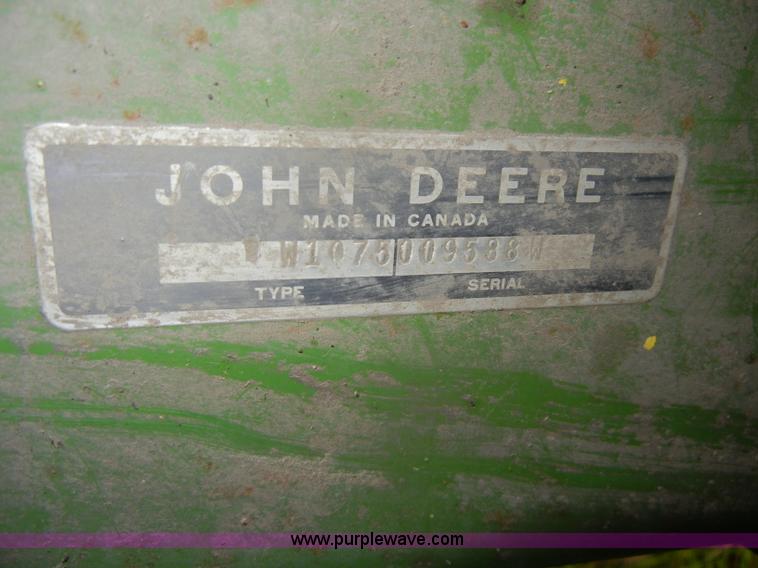 image for item D4319 John Deere 714A forage wagon