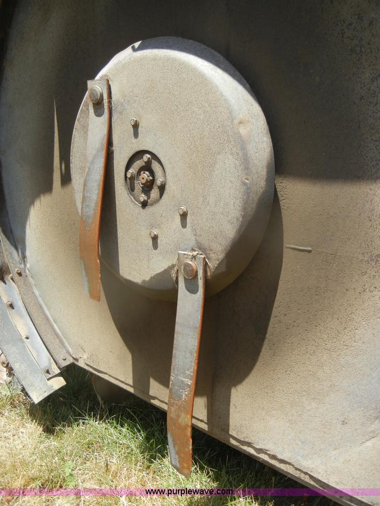 image for item D4377 Rhino FL20 20' rotary mower