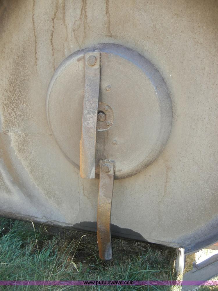 image for item D4377 Rhino FL20 20' rotary mower