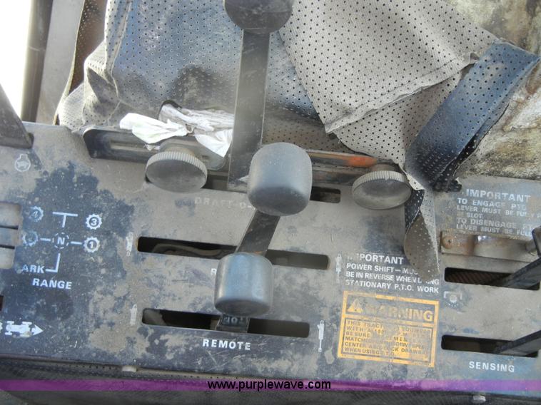 image for item D4378 1978 Case 1370 tractor