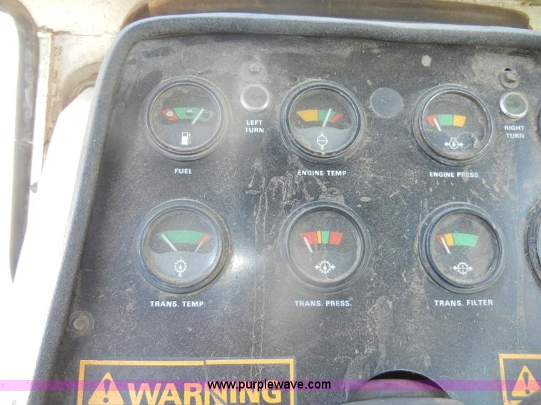 image for item D4378 1978 Case 1370 tractor