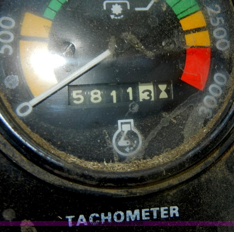 image for item D4378 1978 Case 1370 tractor