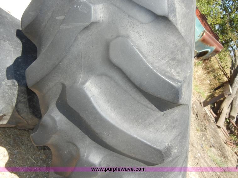 image for item D4378 1978 Case 1370 tractor