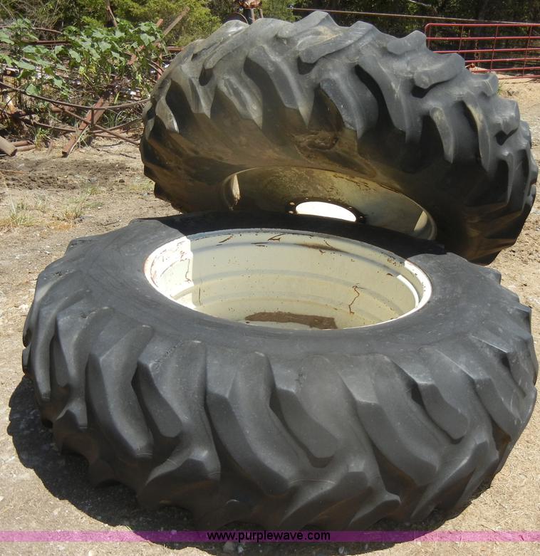 image for item D4378 1978 Case 1370 tractor