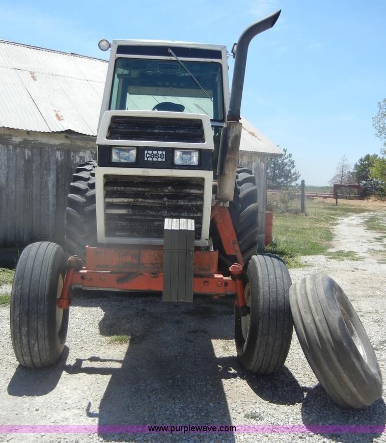 image for item D4379 1979 Case 2290 tractor