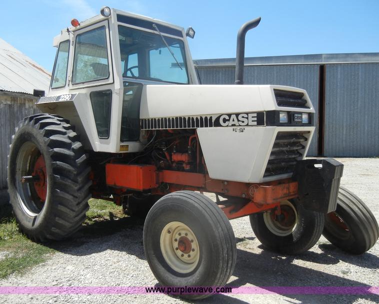 image for item D4379 1979 Case 2290 tractor