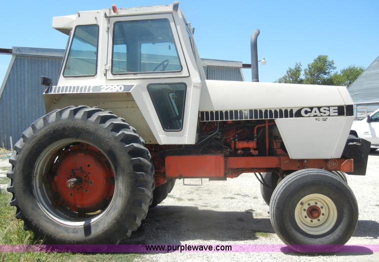 image for item D4379 1979 Case 2290 tractor