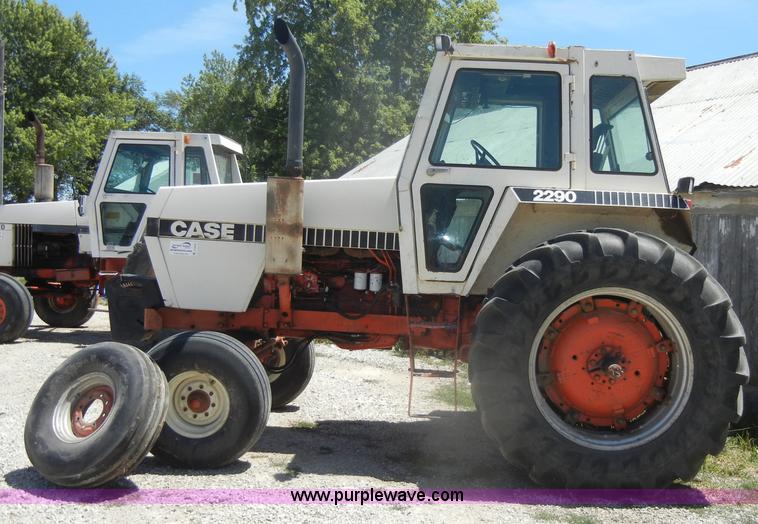 image for item D4379 1979 Case 2290 tractor