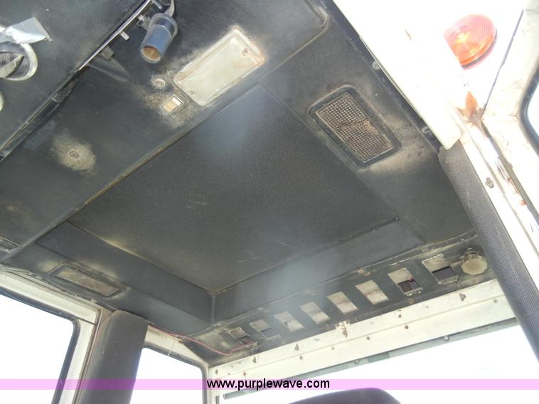 image for item D4379 1979 Case 2290 tractor