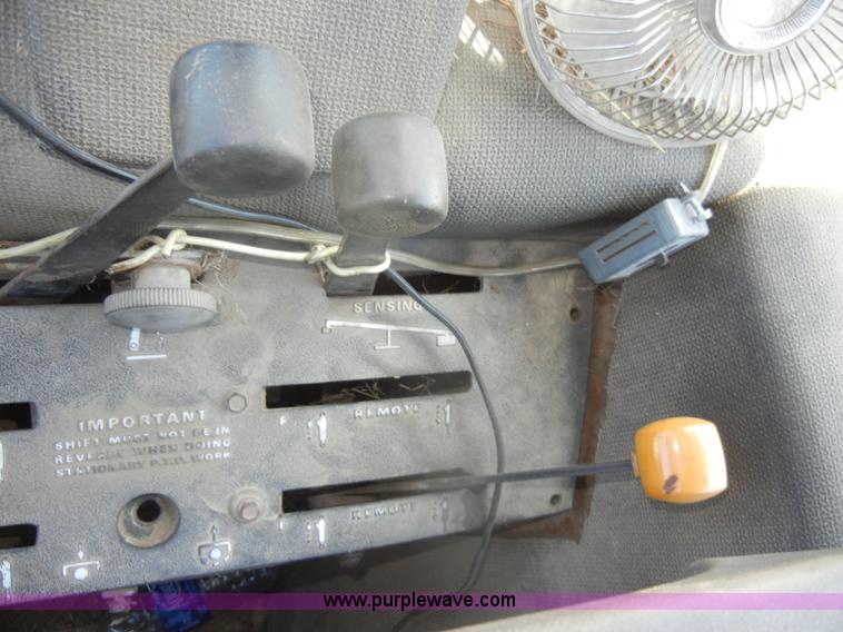 image for item D4379 1979 Case 2290 tractor