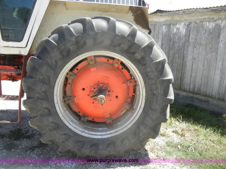 image for item D4379 1979 Case 2290 tractor