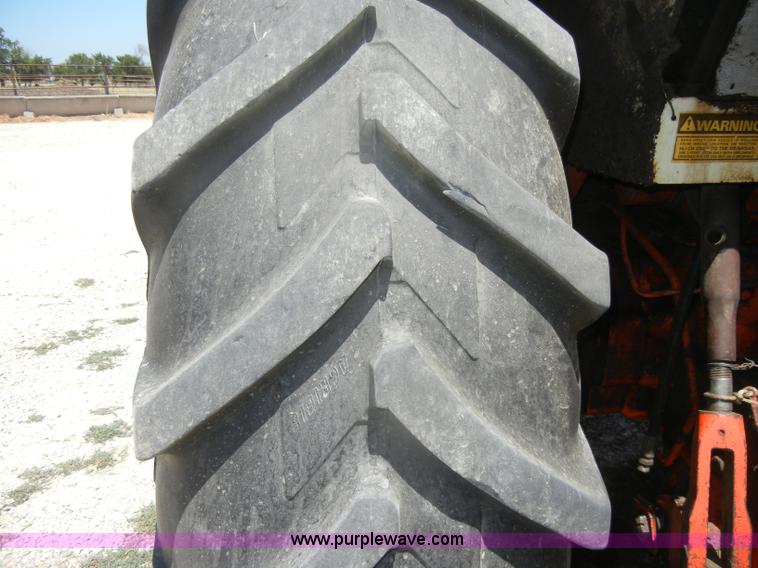 image for item D4379 1979 Case 2290 tractor