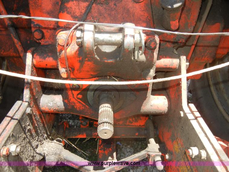 image for item D4379 1979 Case 2290 tractor