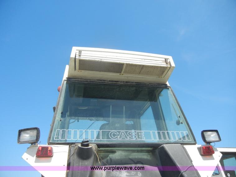 image for item D4379 1979 Case 2290 tractor