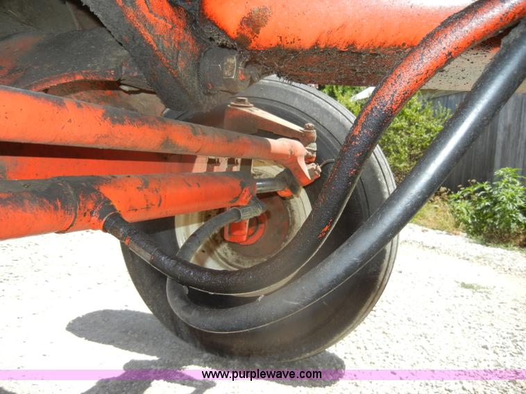 image for item D4379 1979 Case 2290 tractor