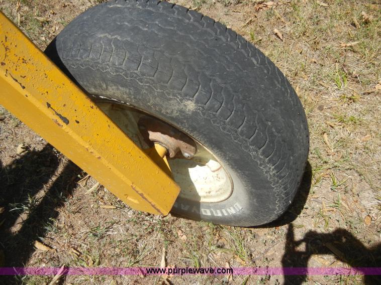 image for item D4380 Vermeer R21A twin rake