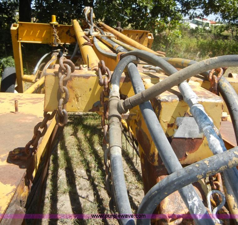 image for item D4380 Vermeer R21A twin rake