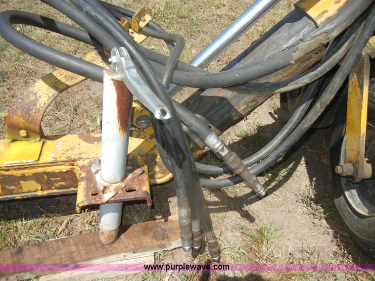 image for item D4380 Vermeer R21A twin rake