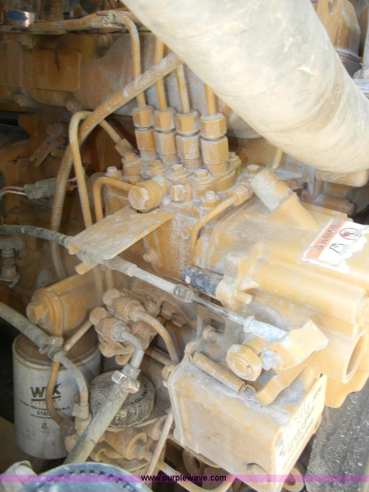 image for item D4381 1999 Caterpillar 236 skid steer