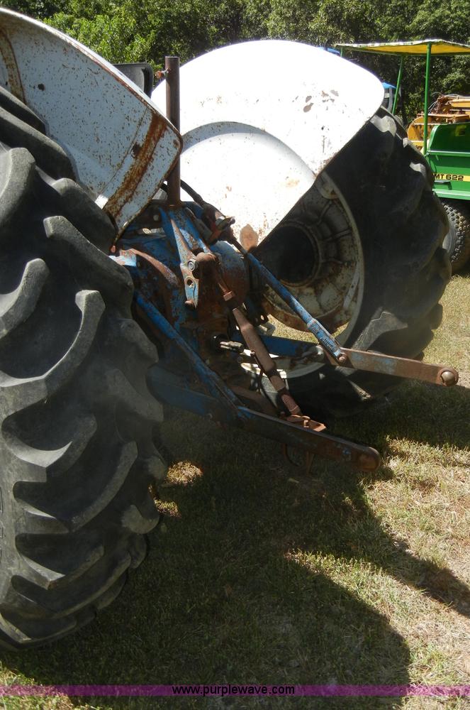 image for item D4384 Ford 4000 tractor