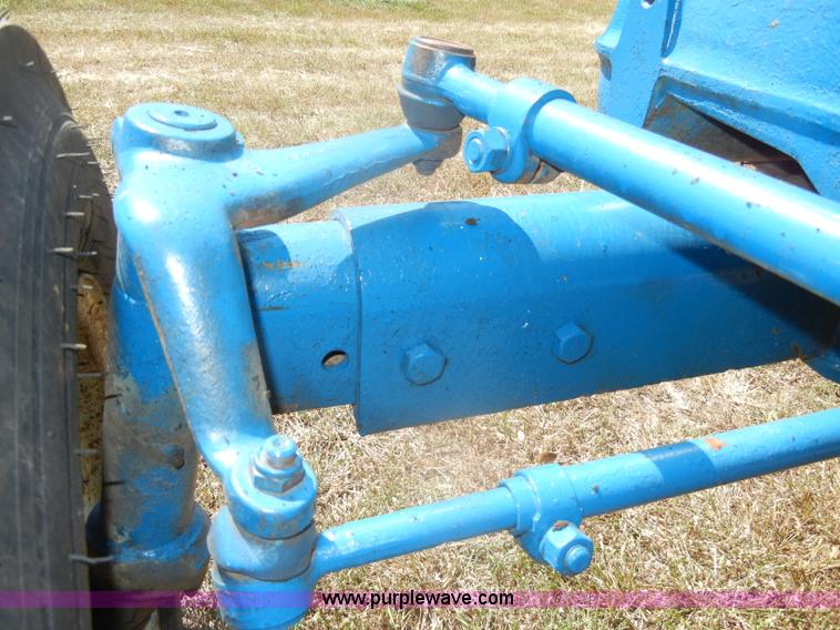 image for item D4384 Ford 4000 tractor