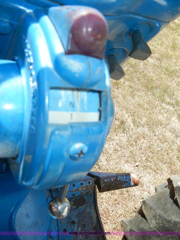 image for item D4384 Ford 4000 tractor