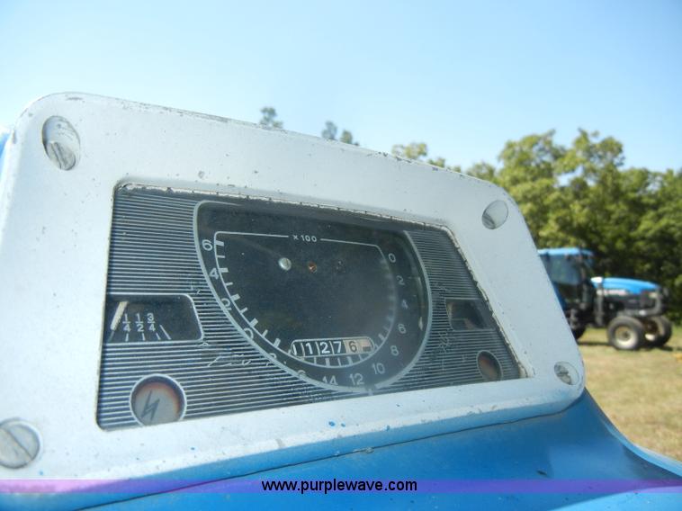 image for item D4384 Ford 4000 tractor