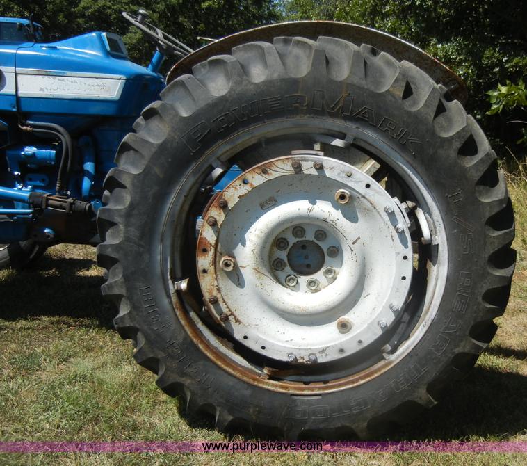 image for item D4384 Ford 4000 tractor