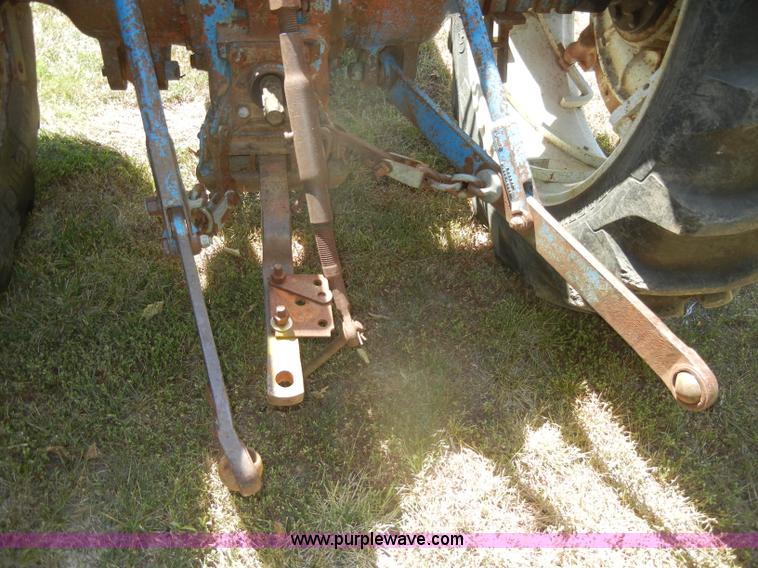 image for item D4384 Ford 4000 tractor