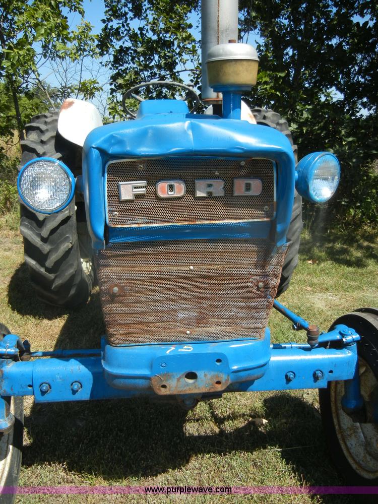 image for item D4384 Ford 4000 tractor
