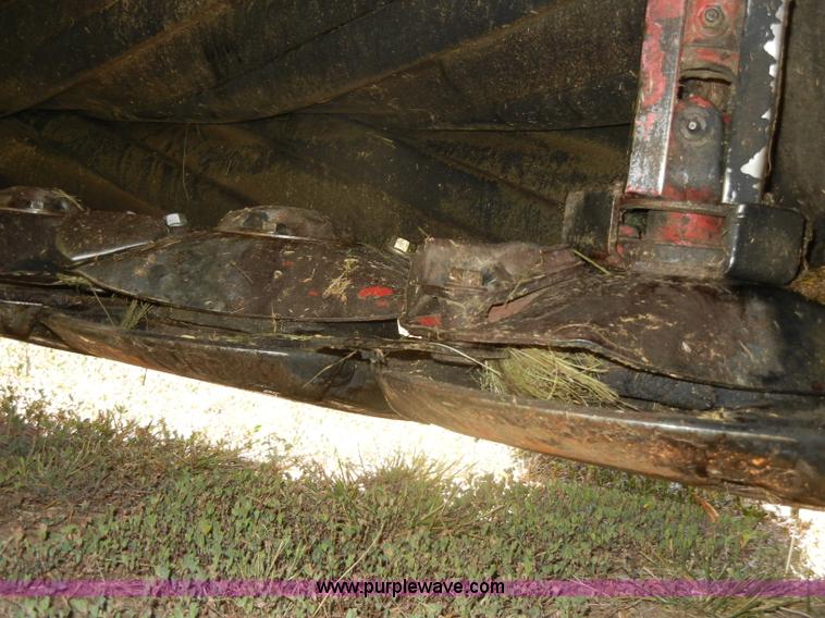 image for item D4385 Case DCX131 hydraulic swing mower conditioner