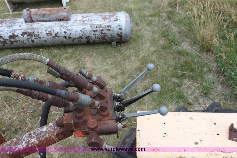 image for item D5258 Case 930 Comfort King tractor