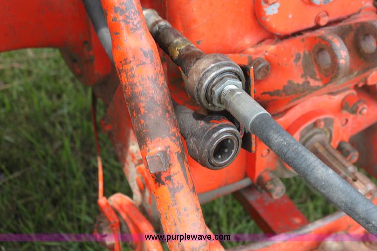 image for item D5258 Case 930 Comfort King tractor