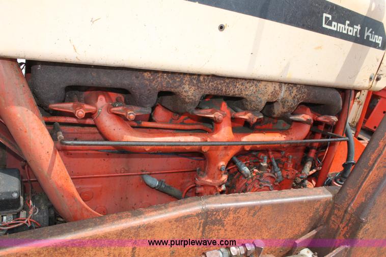 image for item D5258 Case 930 Comfort King tractor