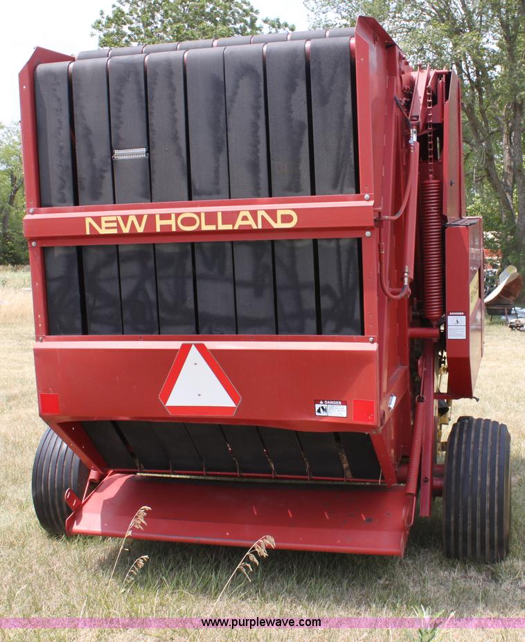 image for item D5260 1994 New Holland 660 round baler