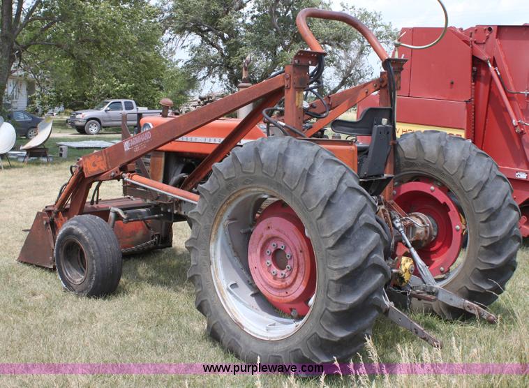 image for item D5261 Massey-Ferguson 180 tractor
