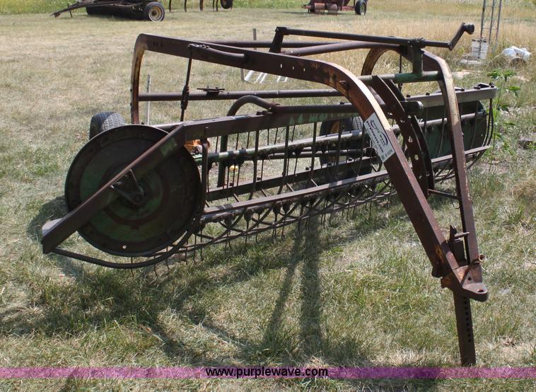 image for item D5276 John Deere 896A side rake