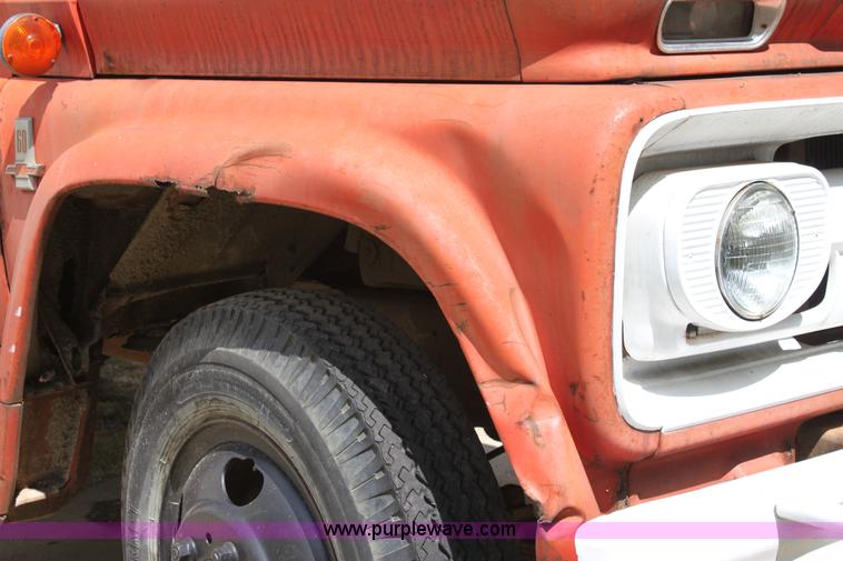 image for item D5417 1963 Chevrolet C60 grain truck