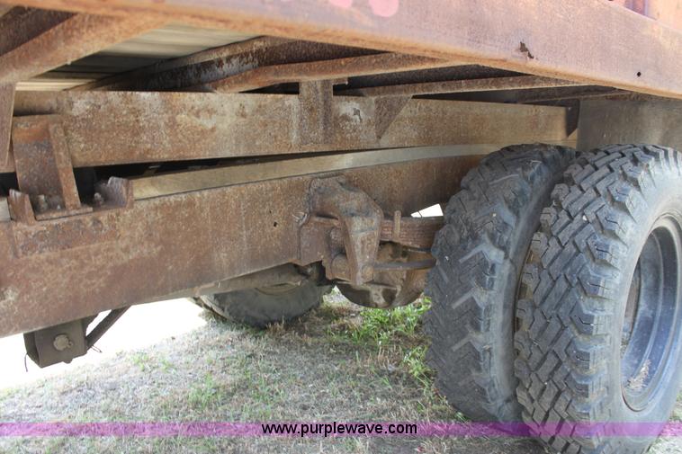 image for item D5417 1963 Chevrolet C60 grain truck