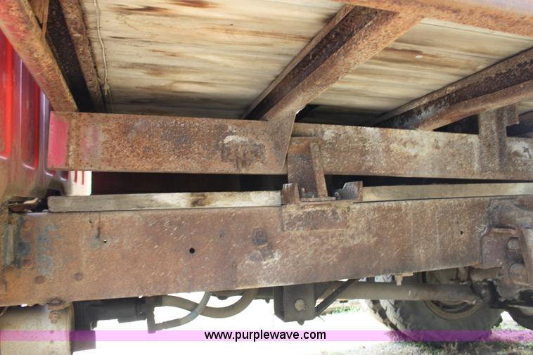 image for item D5417 1963 Chevrolet C60 grain truck